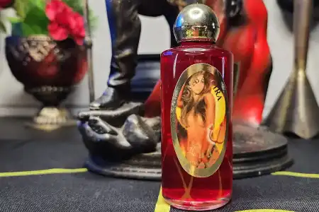 Perfume encante as mulheres, cruzado espiritualmente pela Entidade Maria Padilha em nosso terreiro, encantamento para o amor.