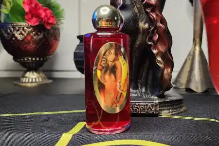 Perfume encante os homens, cruzado espiritualmente pela Entidade Maria Padilha em nosso terreiro, encantamento para o amor.